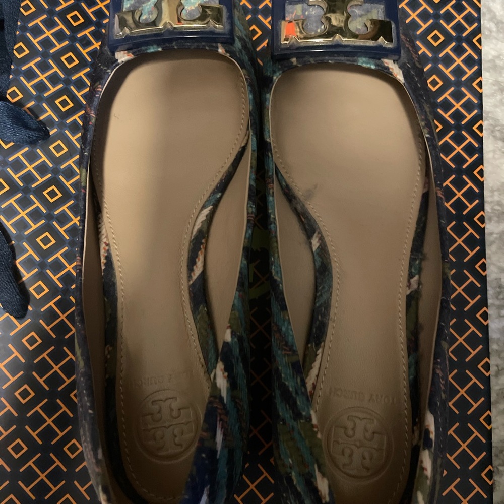 Rare Tory Burch block heel. - Picture 4 of 6
